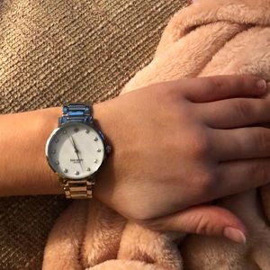 KATE SPADE SILVER WOMENS WATCH -GREAT CONDITION!